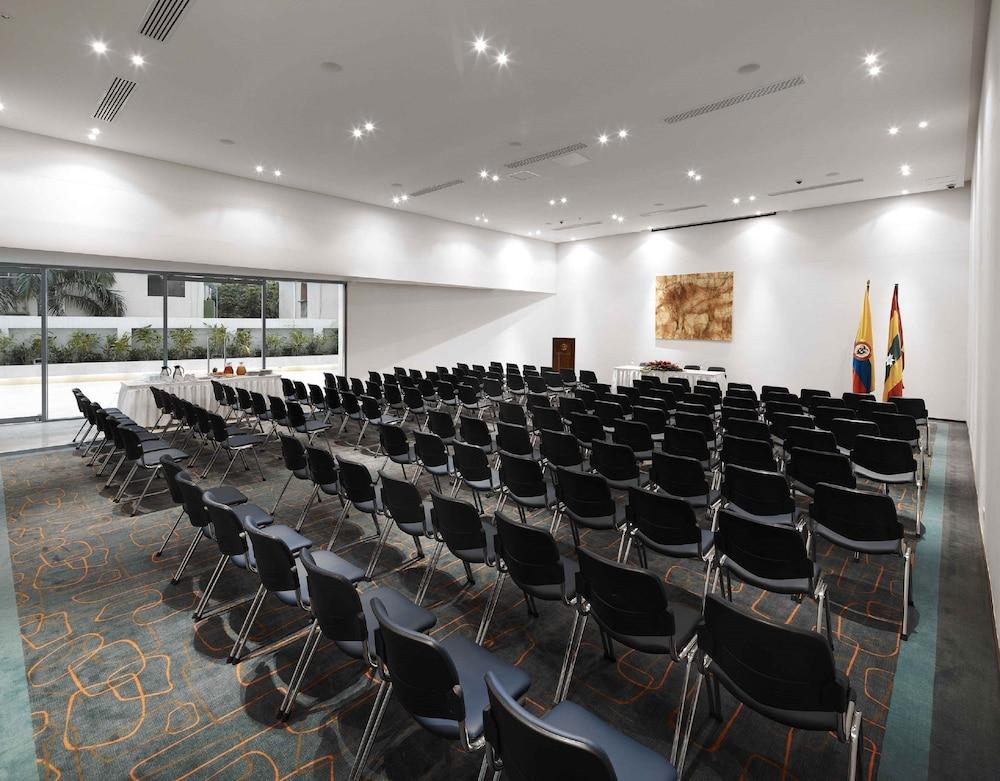 Estelar Alto Prado Barranquilla  Luaran gambar The conference room of the German National Academy of Sciences Leopoldina