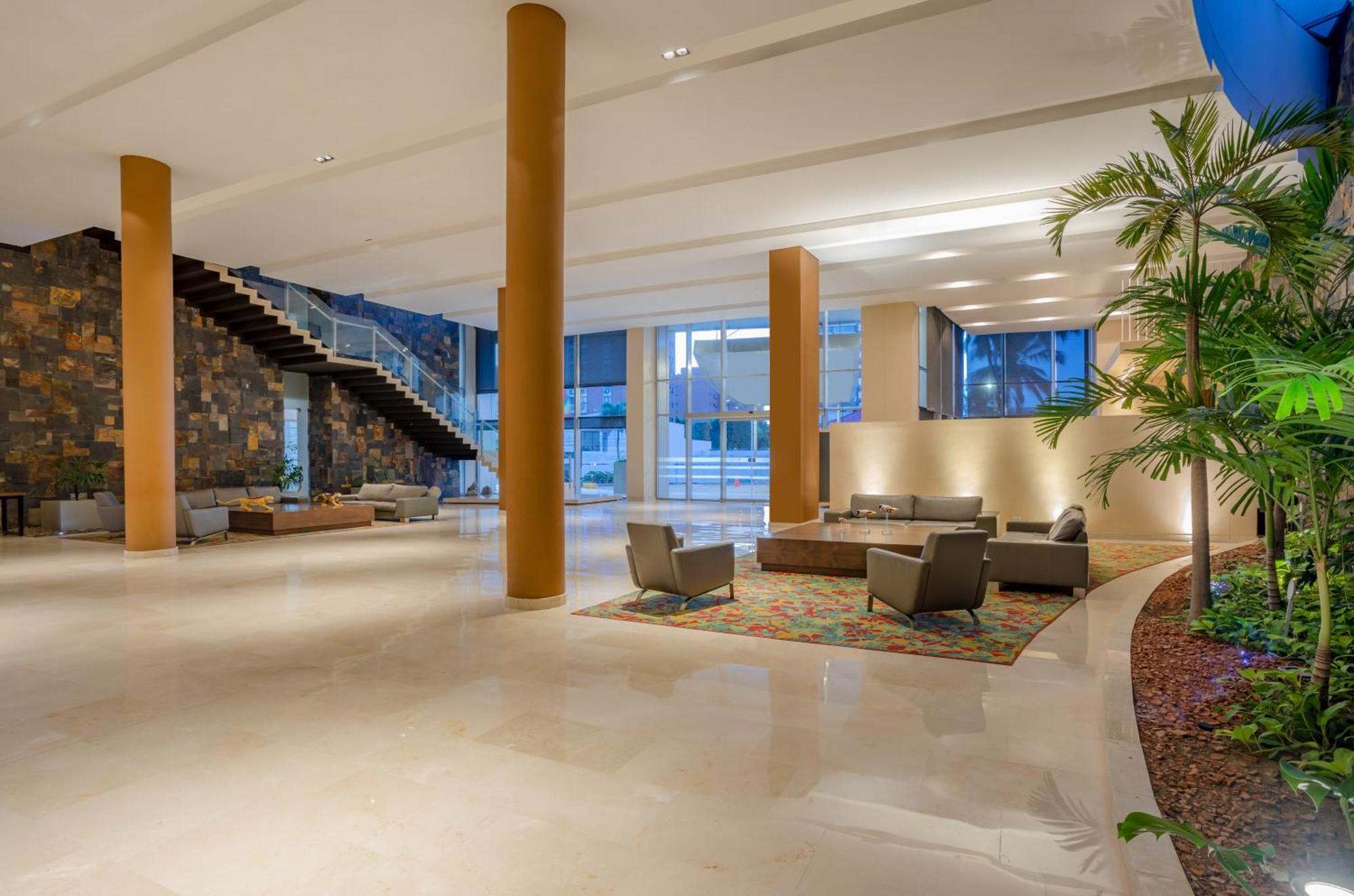 Estelar Alto Prado Barranquilla  Luaran gambar Lobby