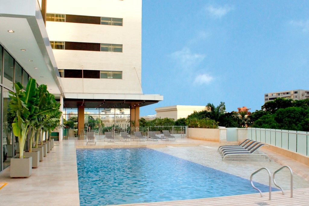 Estelar Alto Prado Barranquilla  Luaran gambar Rooftop pool
